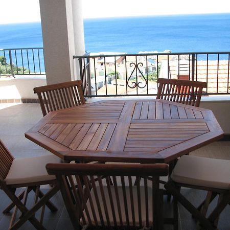 Apartments Leut Sveti Stefan Habitación foto