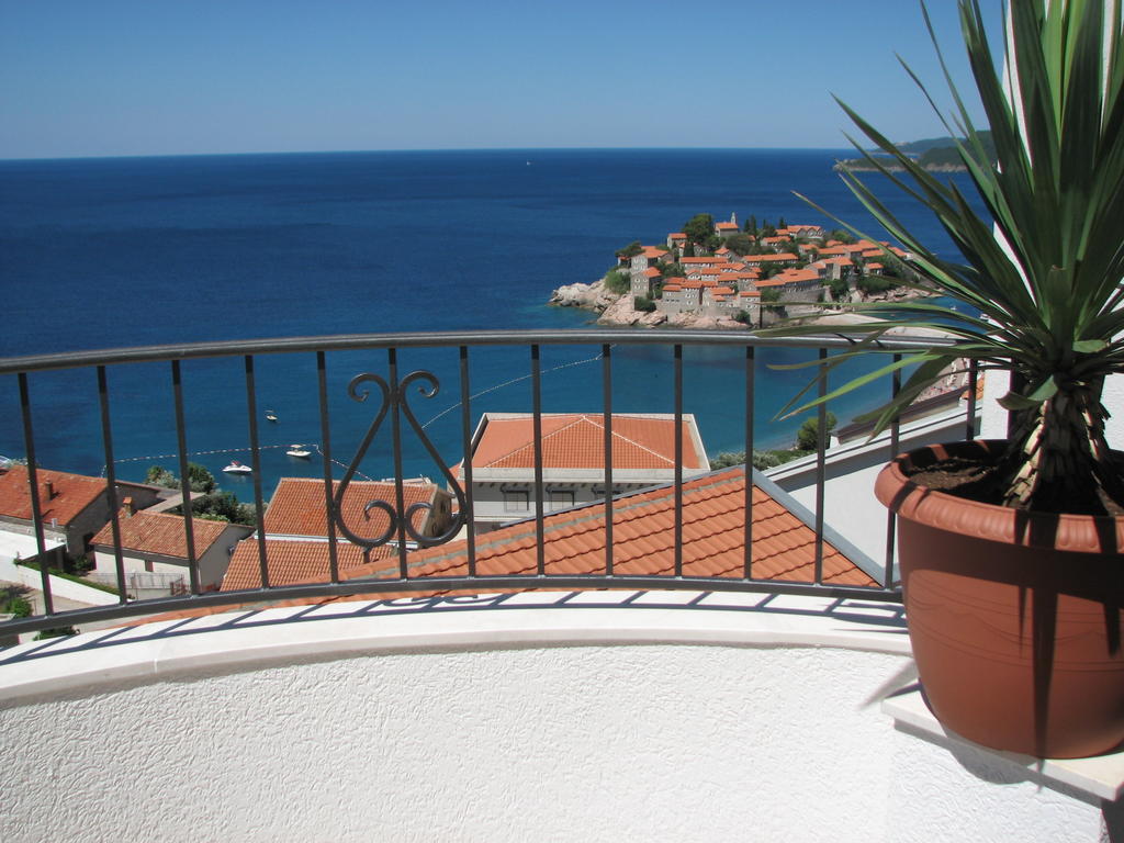 Apartments Leut Sveti Stefan Habitación foto
