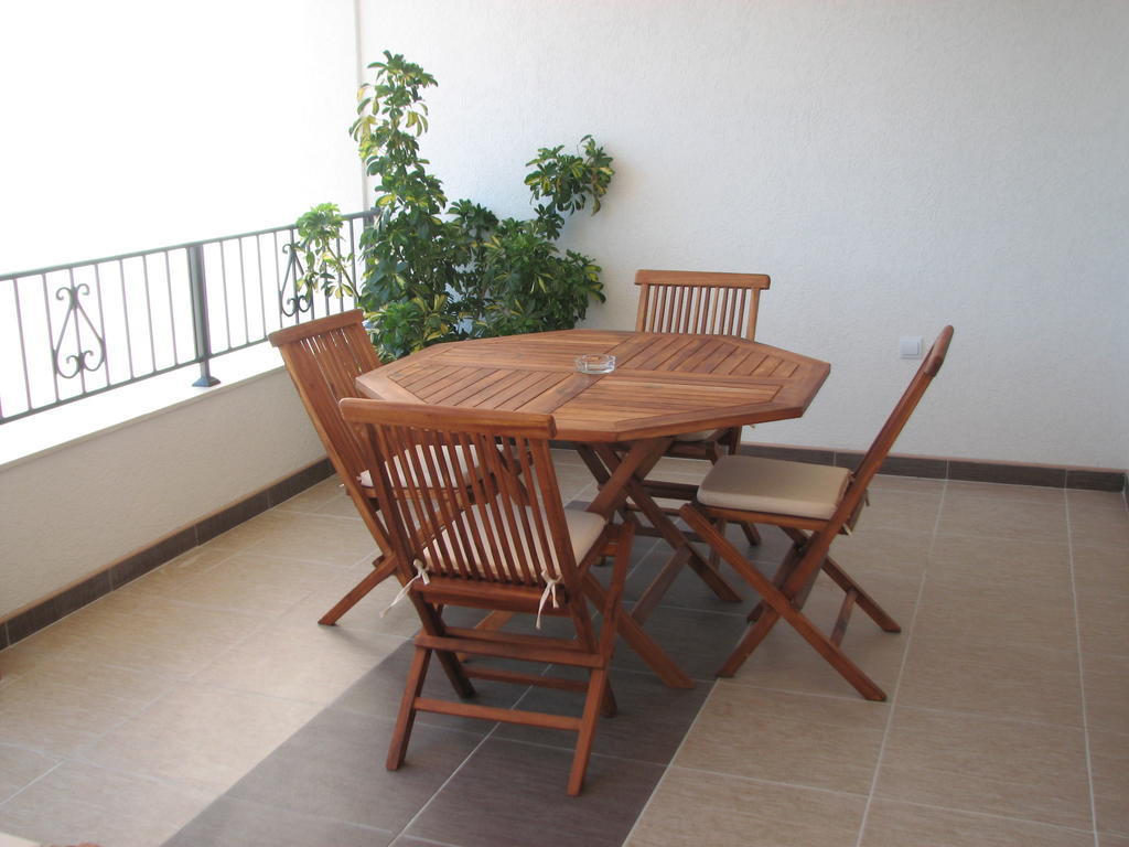 Apartments Leut Sveti Stefan Habitación foto